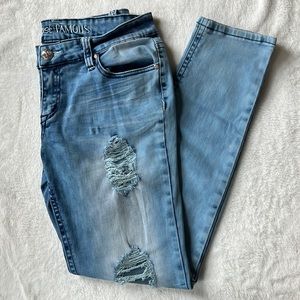 Almost Famous Destructed Juniors Size 11 Skinny Jeans.
